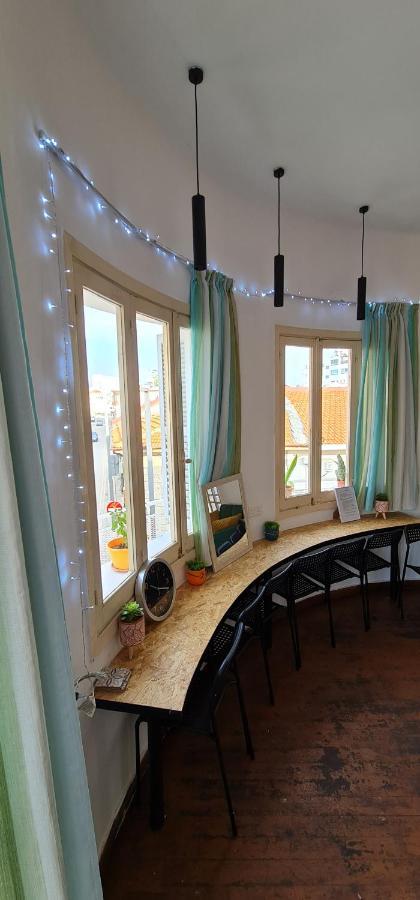 Bee Hostel Paphos ภายนอก รูปภาพ