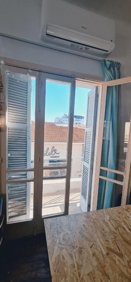 Bee Hostel Paphos ภายนอก รูปภาพ