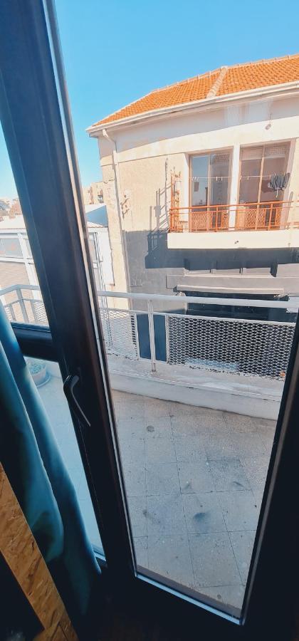 Bee Hostel Paphos ภายนอก รูปภาพ