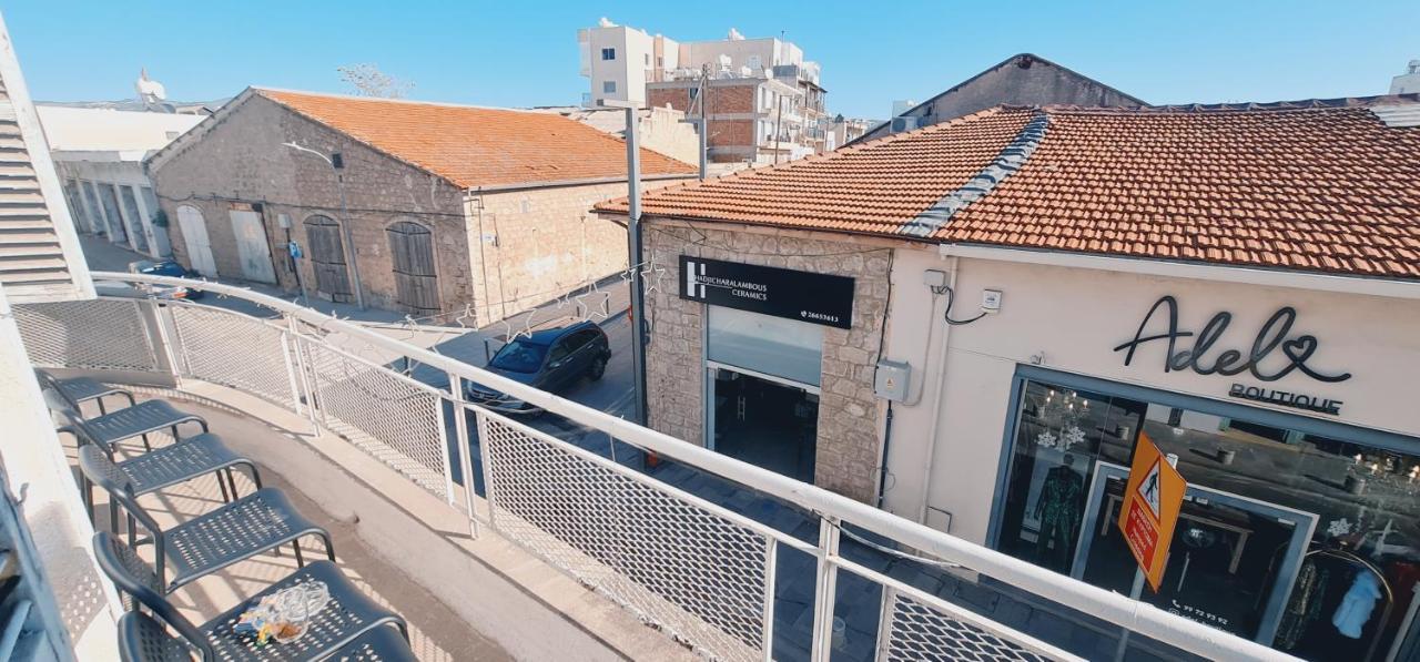 Bee Hostel Paphos ภายนอก รูปภาพ